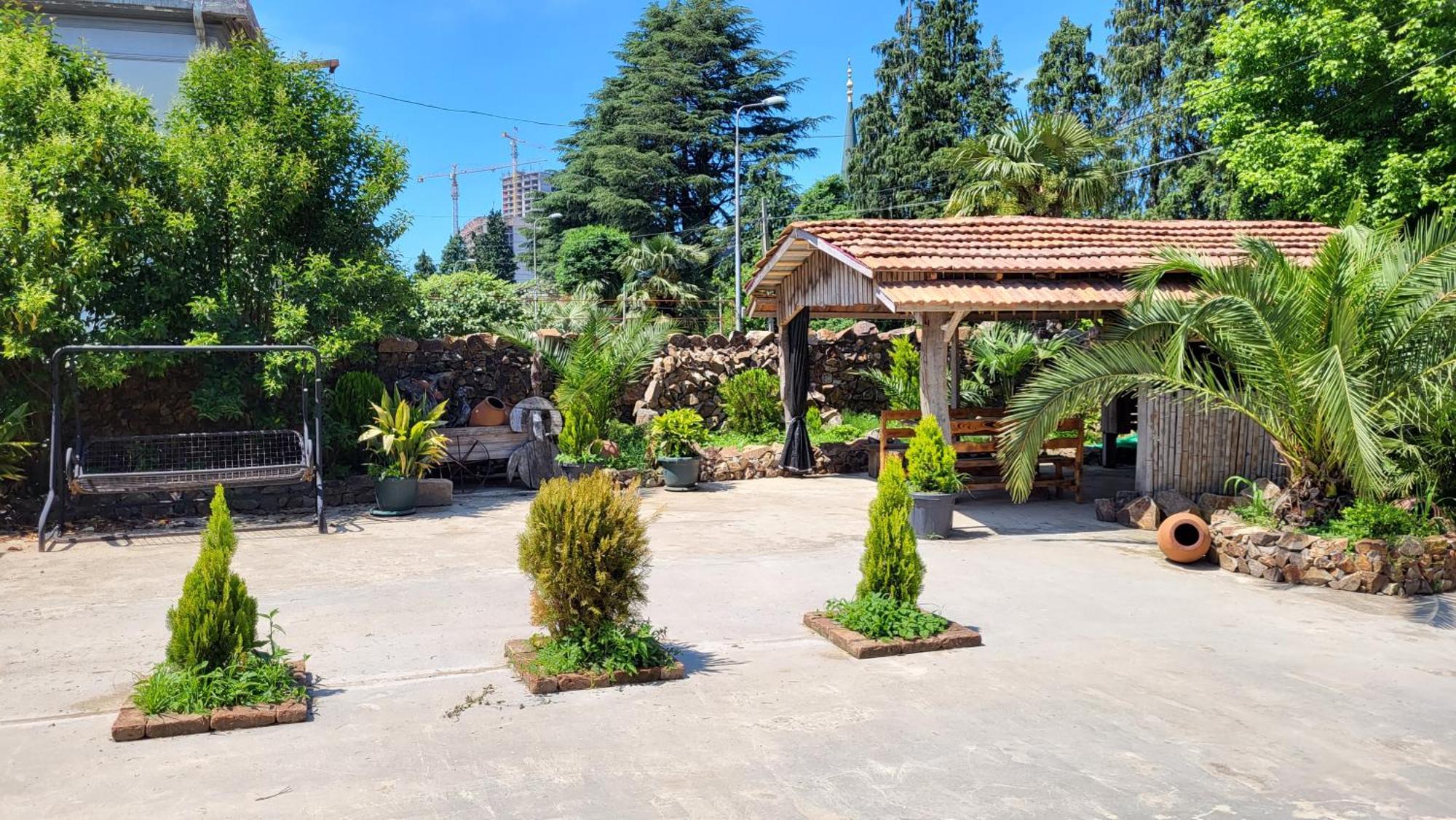 Guesthouse Gocha Beridze 巴统 外观 照片
